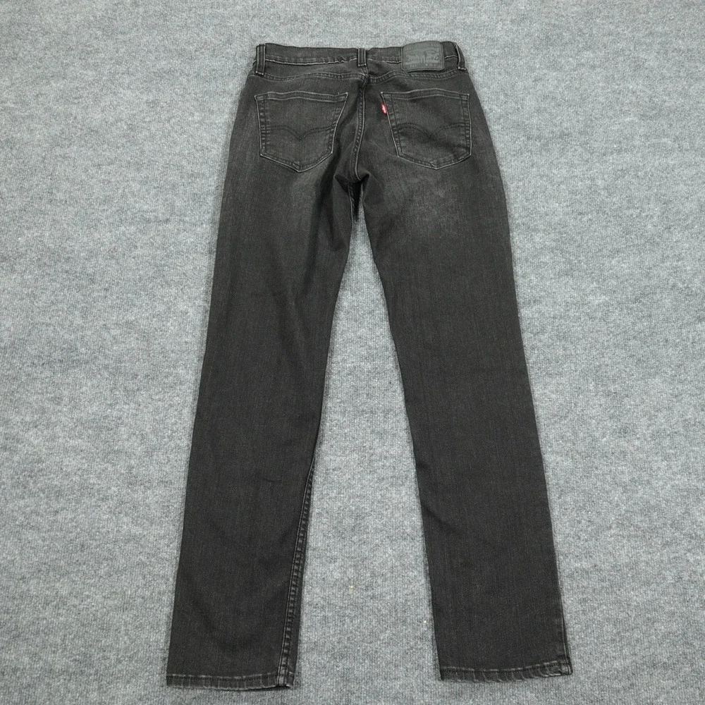 Levis these levi
